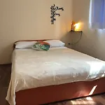 Sepic Apartments